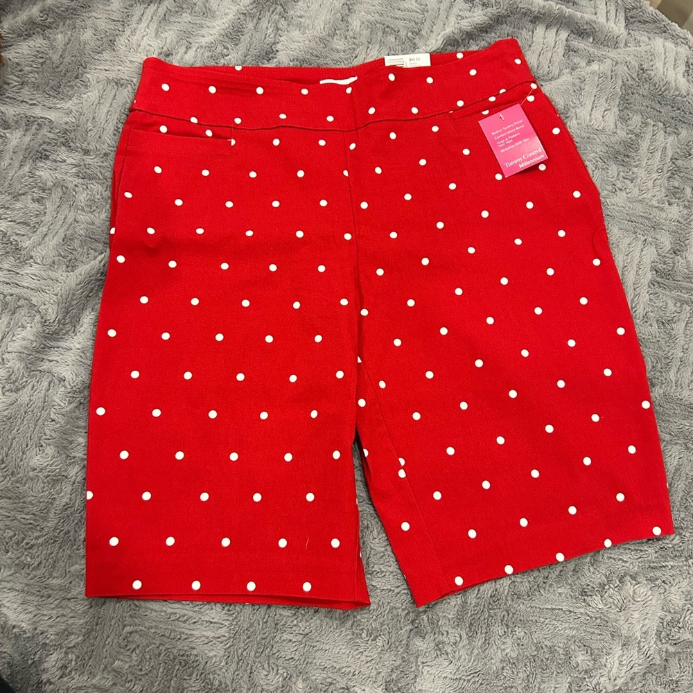 🐞🍉🍄 NWT Kim Rogers Red Polka Dot Bermuda Shorts - Size 14